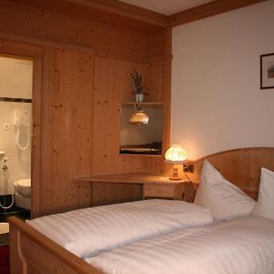 Camera con letto king size